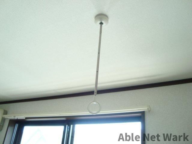 その他設備　室内物干し