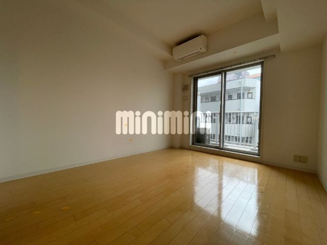 居室・リビング　別号室の参考写真