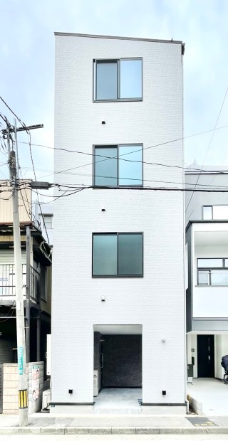 建物外観　外観は落ち着いています