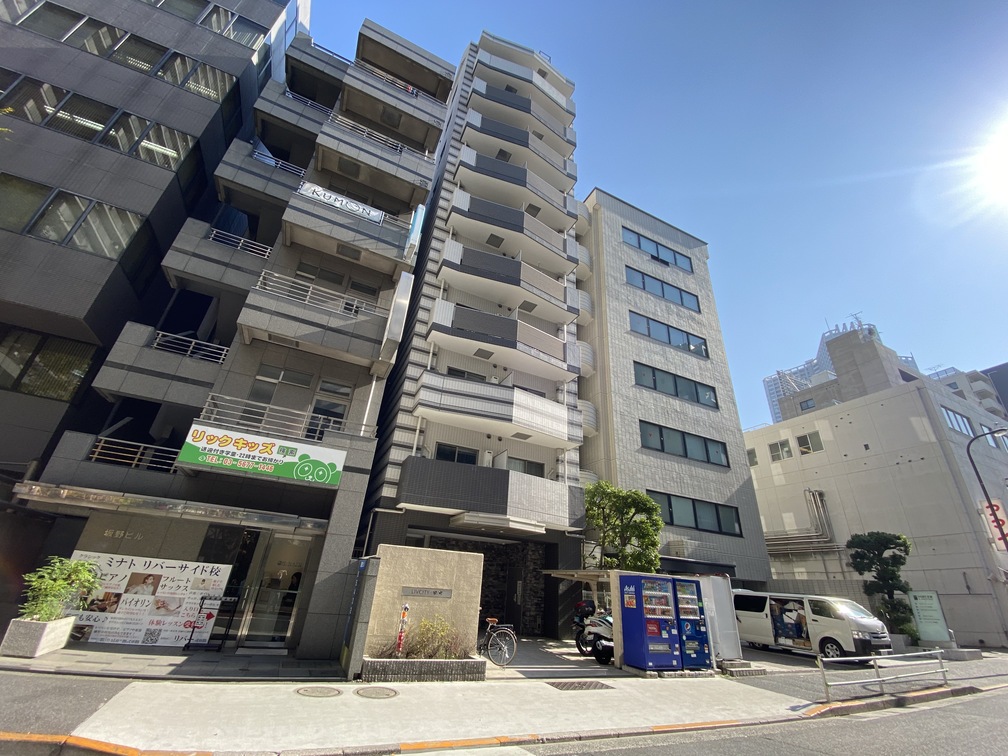 建物外観　■外観写真