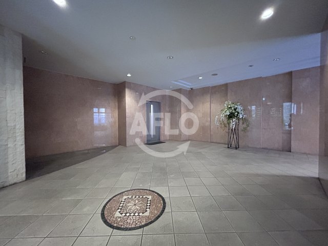 ロビー　オーキッドレジデンス塚本　ロビー