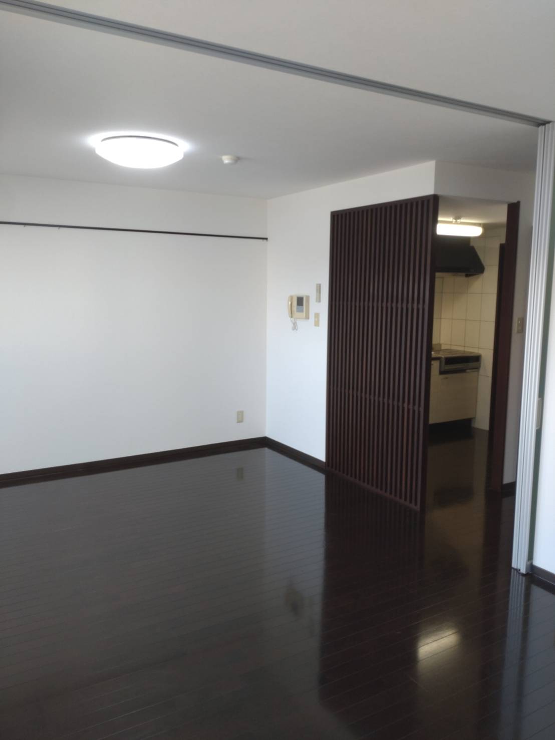 居室・リビング　※画像は同タイプの別部屋のもの