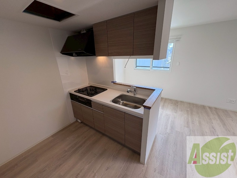 キッチン　リビングが見渡せる対面キッチンになってます。