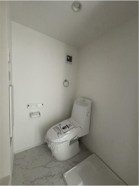 トイレ　参考写真