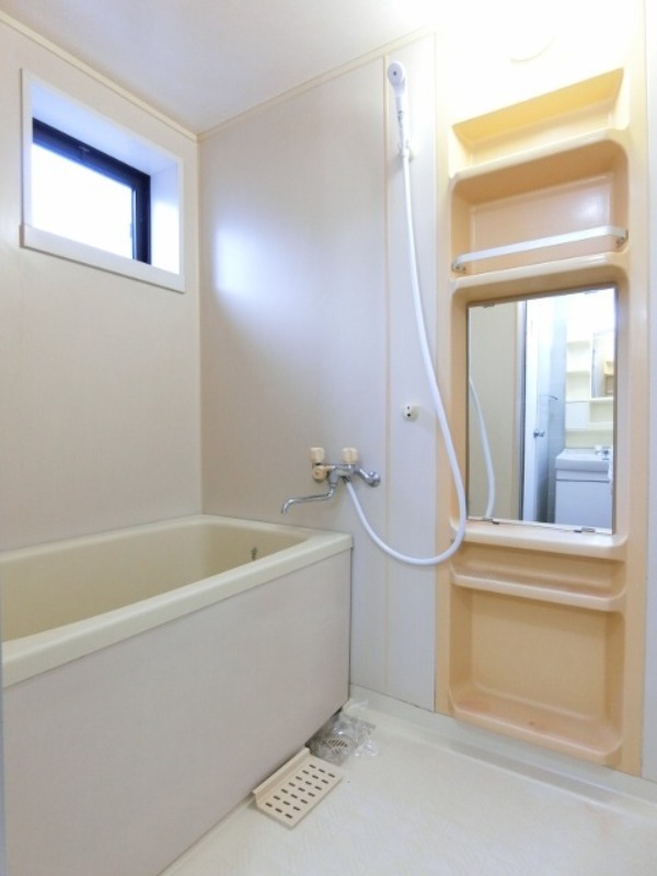 バス・シャワールーム　図面と現状に相違がある場合には現状を優先