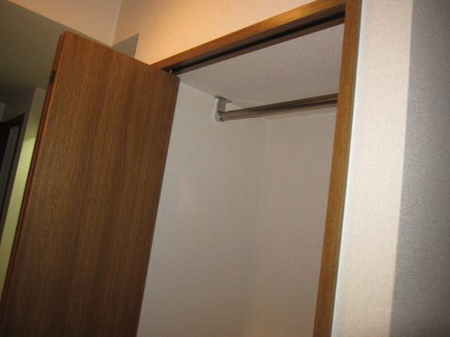 収納　クローゼット