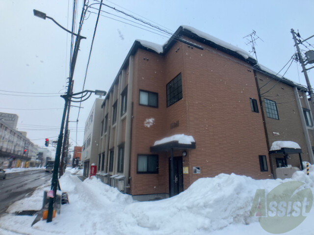 建物外観　札幌市東区北四十二条東「アナハイム麻生」