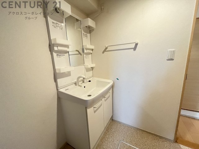 洗面設備　独立洗面化粧台付きでおすすめです！
