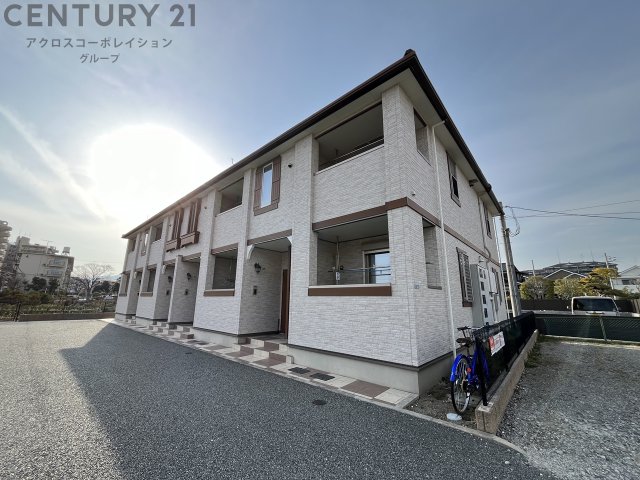 建物外観　居住者専用のごみ置き場があります。