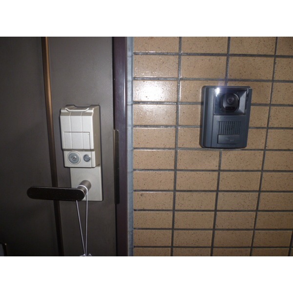 その他　モニター付き