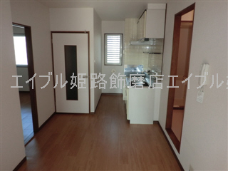 居室・リビング　写真は反転のお部屋です