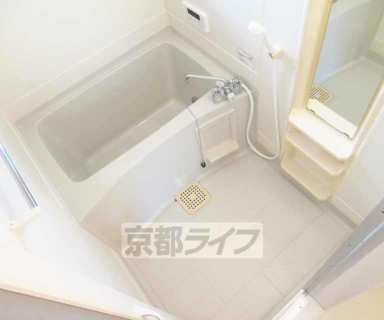 バス・シャワールーム　お風呂ひろめです