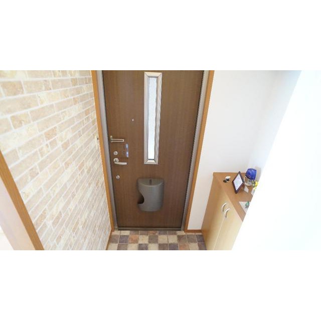 玄関　同仕様タイプ