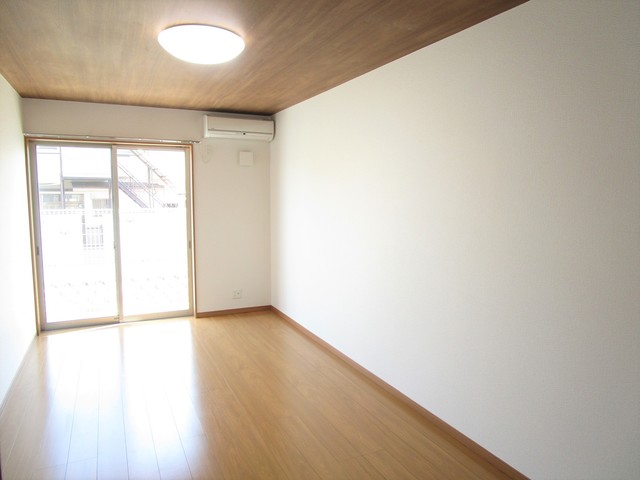 居室・リビング　別建物参考画像