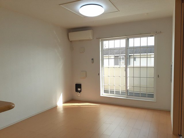 居室・リビング　おしゃれな居間です