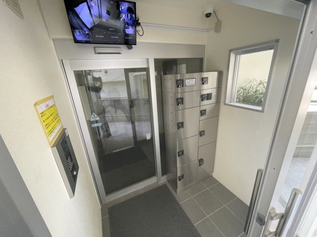 エントランス　ＲｏｓｓｏＥｓｔａｔｅ★那覇市長田エリア