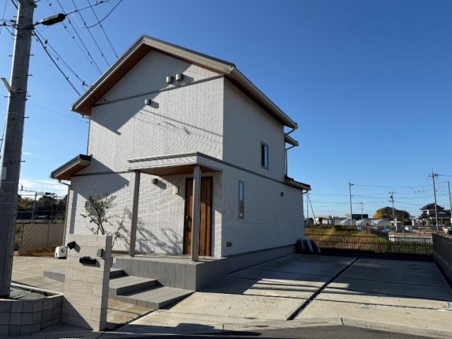 建物外観　落ち着いた雰囲気の外観です