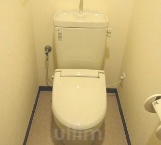 トイレ　※別のお部屋のお写真です。御参考までに。