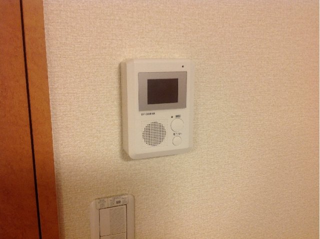セキュリティ　モニター付インターホンもあって安心♪