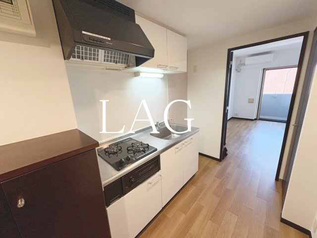 キッチン　キッチンです。