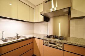 キッチン　※別部屋参照