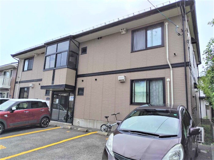 建物外観　外観は落ち着いています