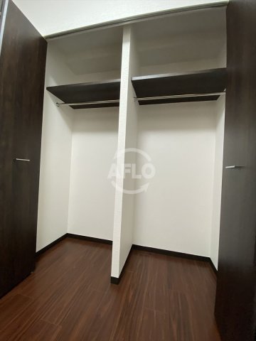 収納　プレジオ本町　クローゼット