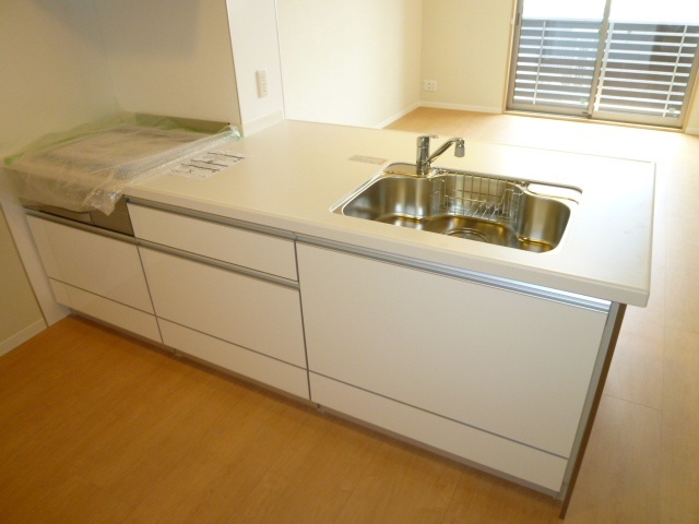 キッチン　システムキッチン（ＩＨクッキングヒーター）