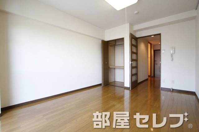 居室・リビング　快適なリ居室でお過ごしください。（イメージ写真）