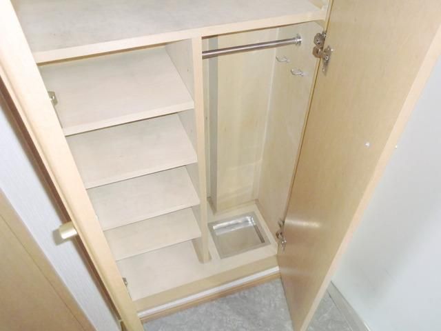 玄関　★シューズＢＯＸです★