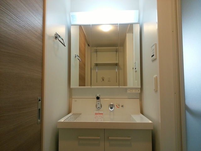 洗面設備　洗面所