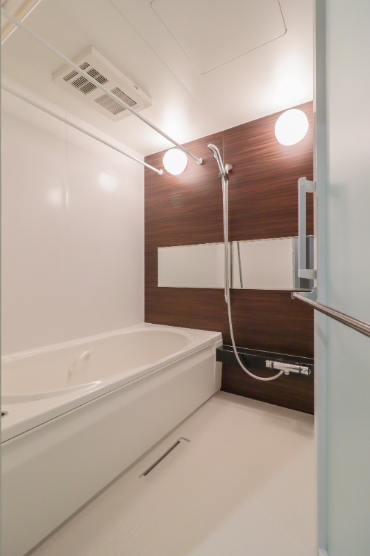 バス・シャワールーム　図面と現状に相違がある場合には現状を優先