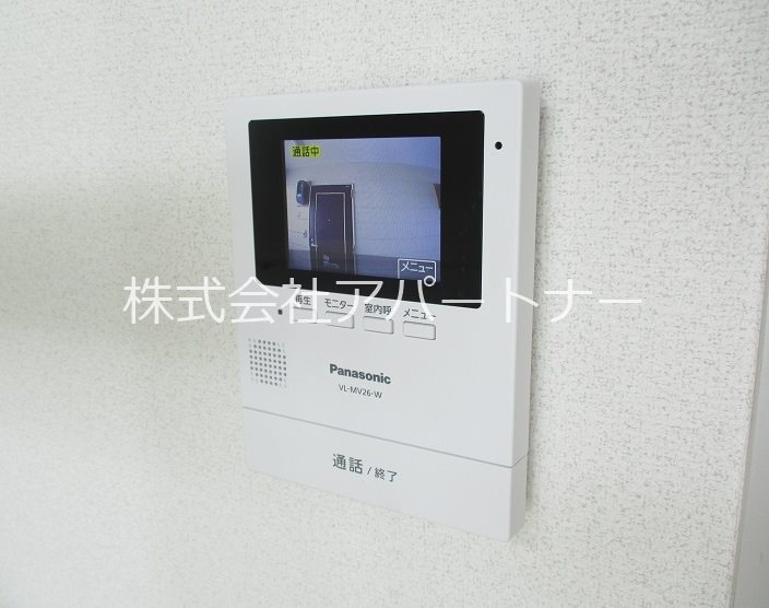 セキュリティ　急な来客にも安心のTVインターホンです♪