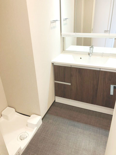 洗面設備　※写真は同タイプ住戸です。
