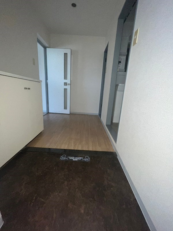 玄関　落ち着いた玄関です