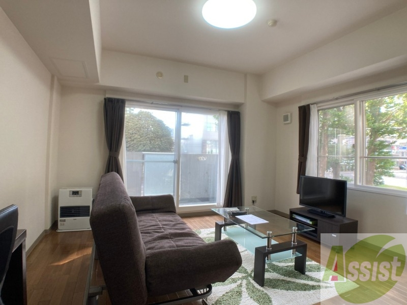 居室・リビング　広くてキレイなお部屋が広がっていて、充実した生活が送れそう。