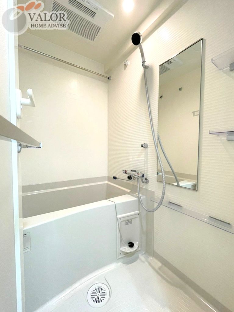 バス・シャワールーム　バス