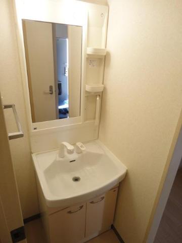 洗面設備　洗髪洗面化粧台