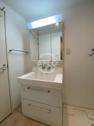 洗面設備　La Douceur中之島（ラドゥセール中之島）　独立洗面台