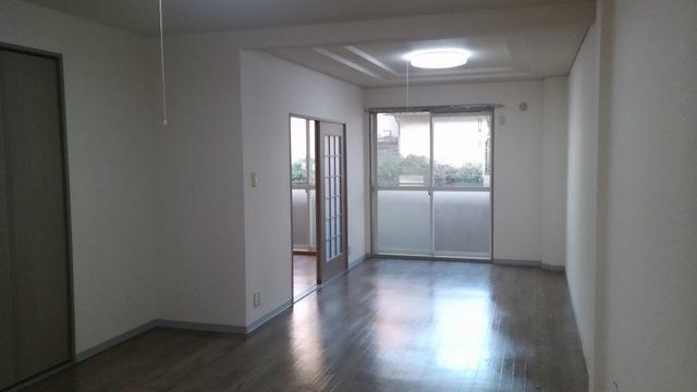 居室・リビング　★キッチンは独立型★