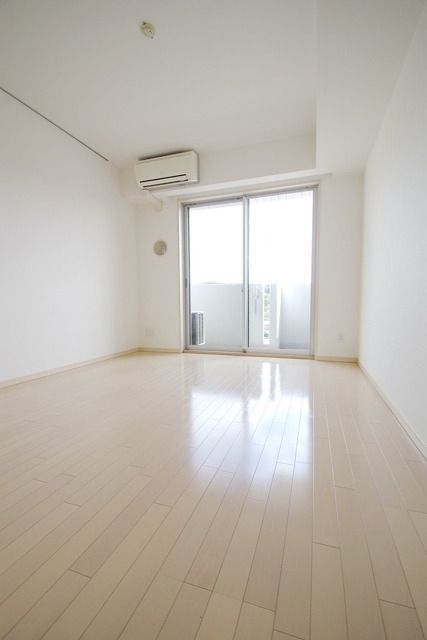 居室・リビング　★お部屋探しはタウンハウジング稲田堤店まで★