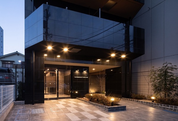 エントランス　清潔なエントランスです