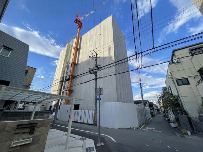 建物外観　建築中