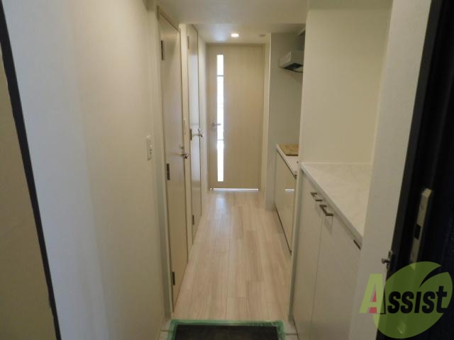 玄関　奥行きのある玄関です。