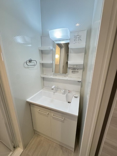 洗面設備　同物件別室のイメージ画像となります