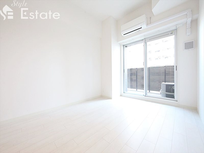 居室・リビング　内装