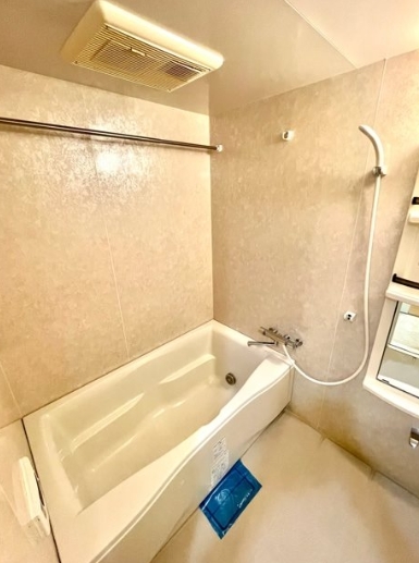 バス・シャワールーム　☆ゆっくりくつろげるお風呂☆