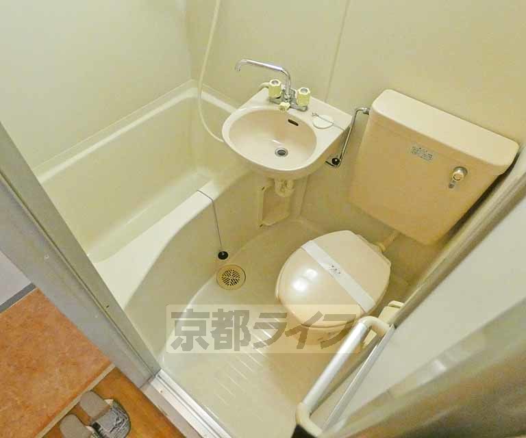 バス・シャワールーム　ユニットバスです！