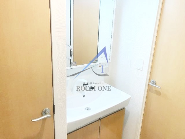 洗面設備　洗面台です。