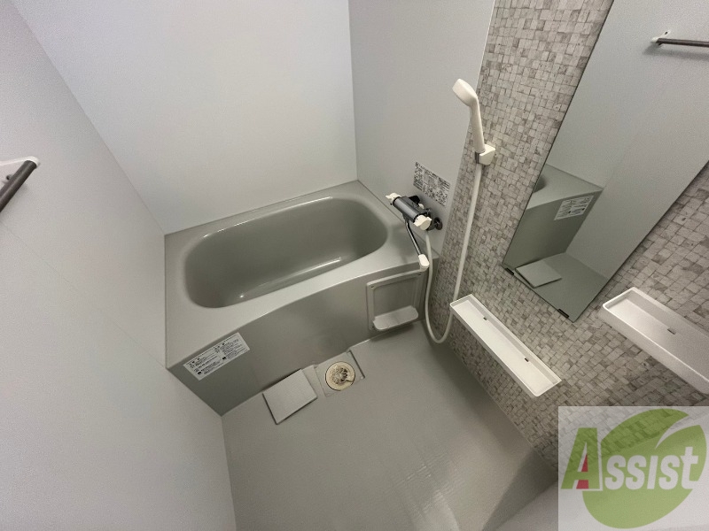 バス・シャワールーム　お風呂です。ゆっくりお風呂につかるのも体に良いですね～